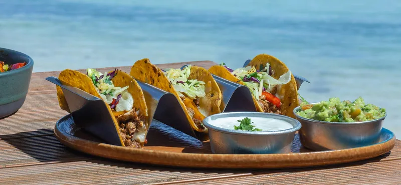 Restaurants, Bars & Cafes